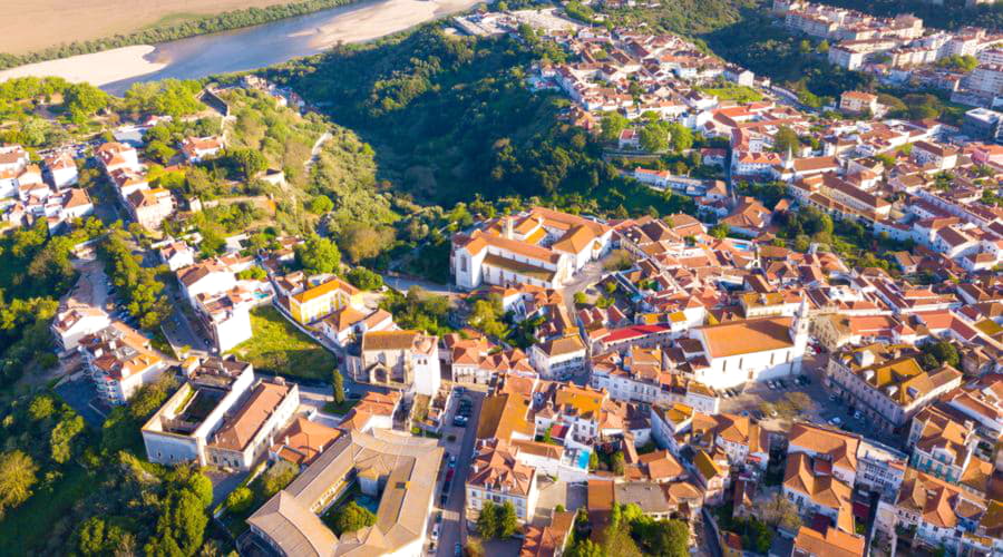 Nuestros servicios de alquiler de coches ofrecen una diversa selección de vehículos en Santarém.